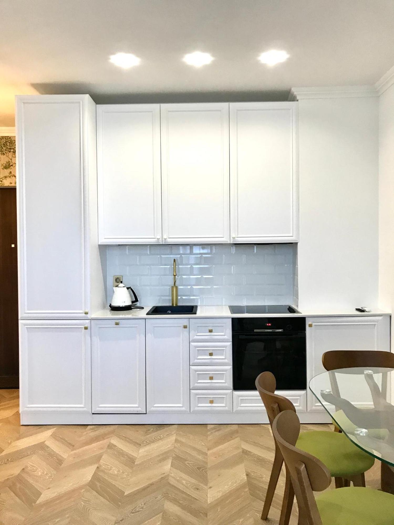 Brand New 1-Bedroom Apartment In City Centre Gori Exterior foto